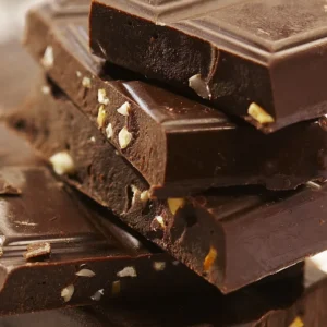 شکلات فندقی